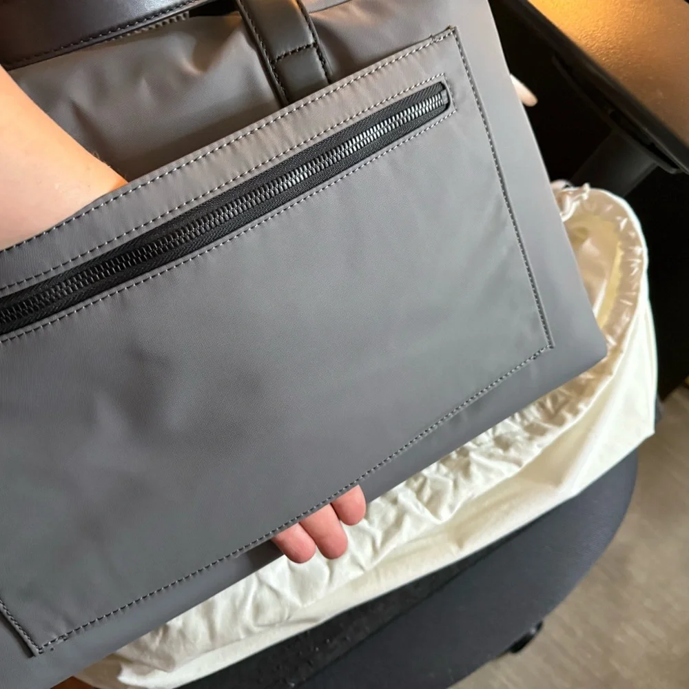 Away The Everywhere Bag in Asphalt (OG version) - Picture 3 of 9